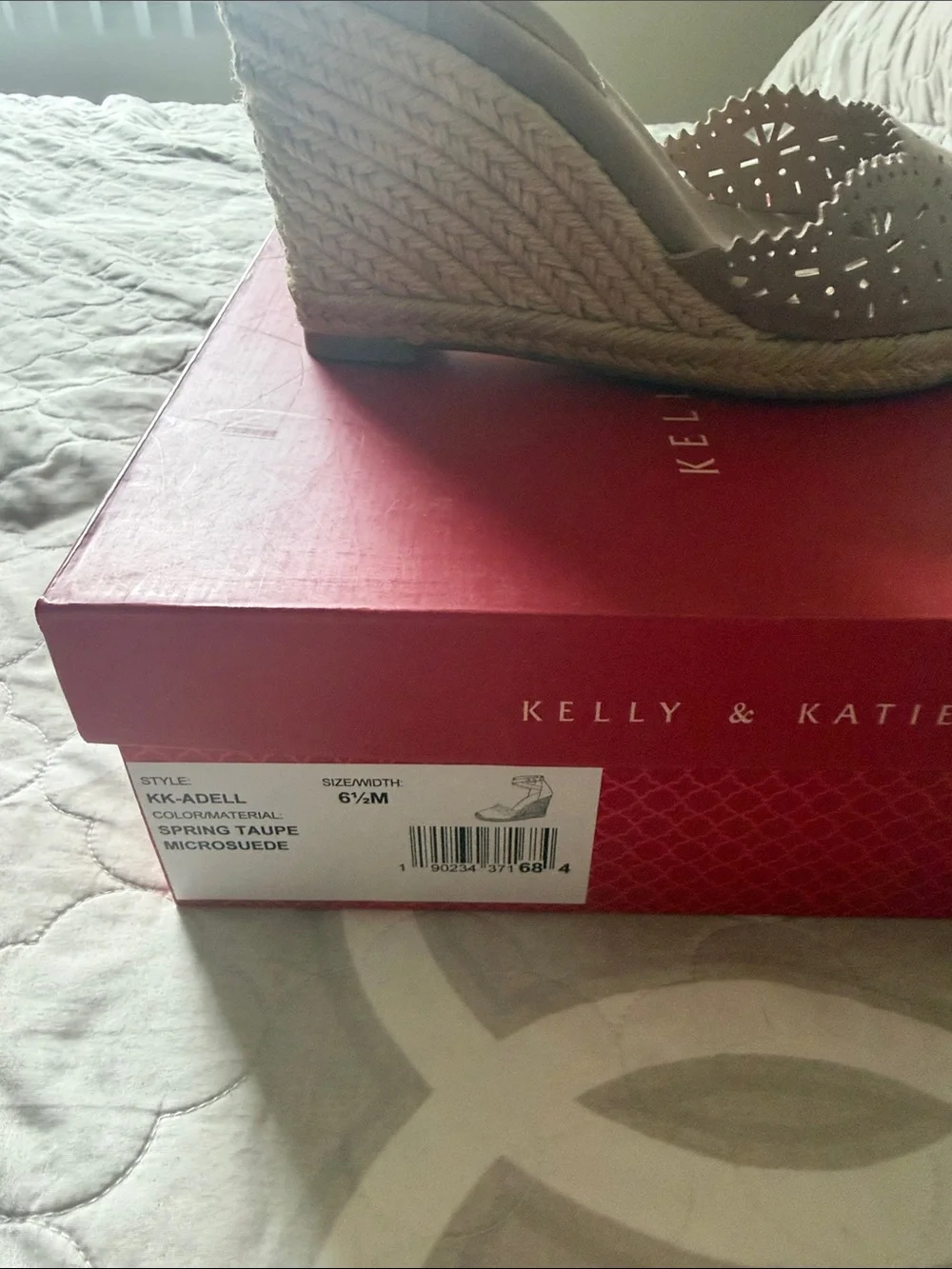 Kelly & Katie suede upper